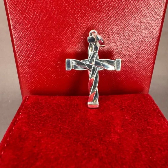 David Yurman 925 Sterling Silver Helios Cross Pendant Men's - Picture 2 of 6